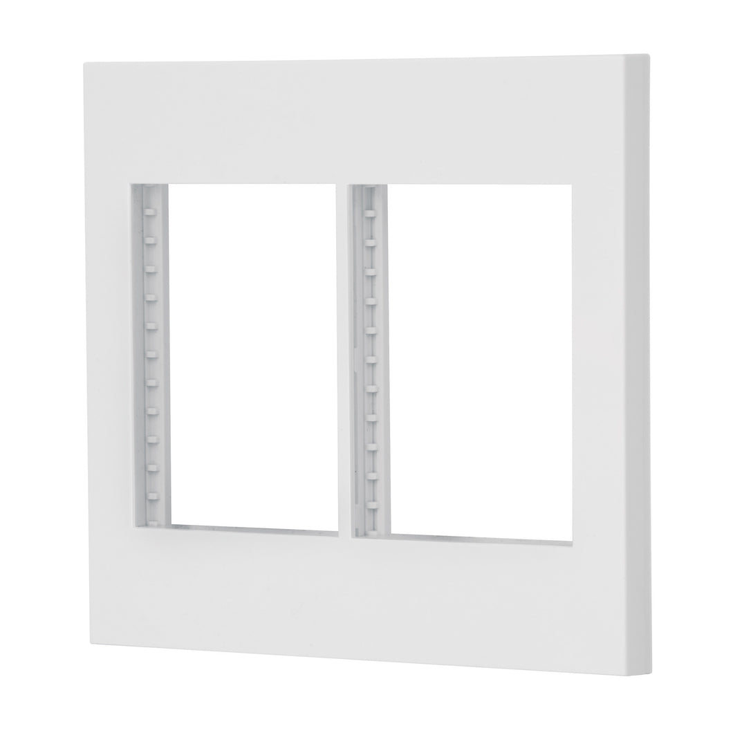 Placa 2 ventanas, 6 módulos, línea Española, color blanco